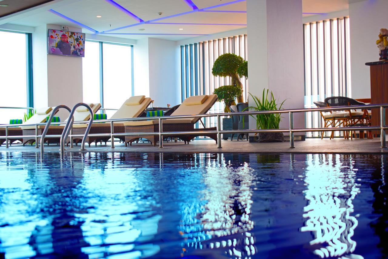 Arthama Hotels Makassar Exterior photo