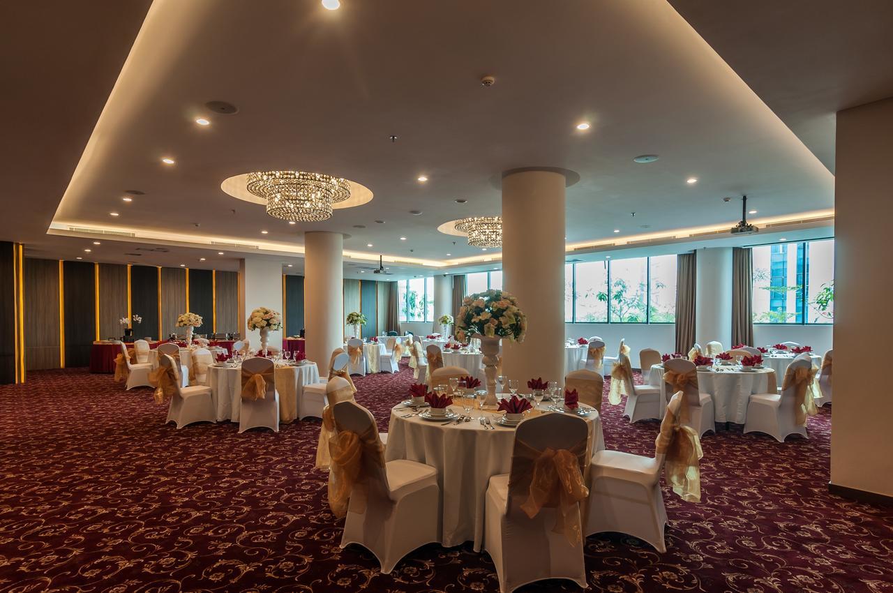 Arthama Hotels Makassar Exterior photo