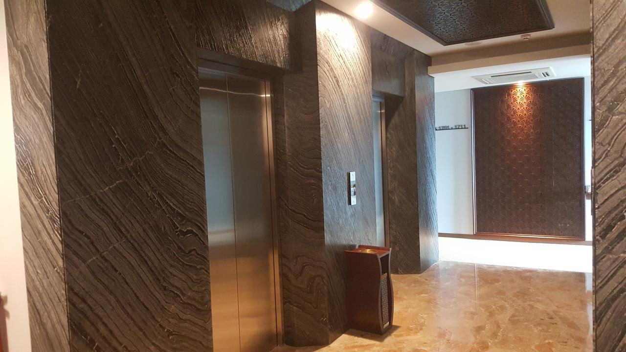 Arthama Hotels Makassar Exterior photo